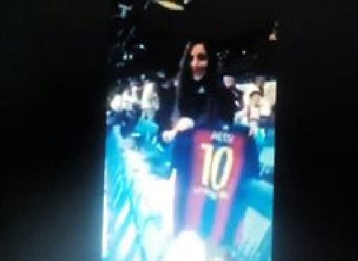 بالفيديو..فتاة عربيّة تستفزّ جماهير ريال مدريد في إسبانيا!