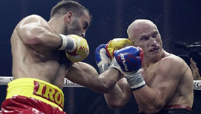 بالفيديو.. ملاكم روسي يسقط منافسه البولندي بالضربة القاضية!