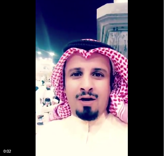 بالفيديو.. شاعر سعودي يشعل موجة من السخط بتمنيه خسارة نادي الهلال أمام الكعبة