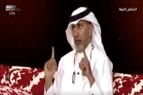 بالفيديو.. عادل الملحم: ساعات أحمد الفريدي في الملاعب باتت معدودة إلا أن يجد ناصح أمين!