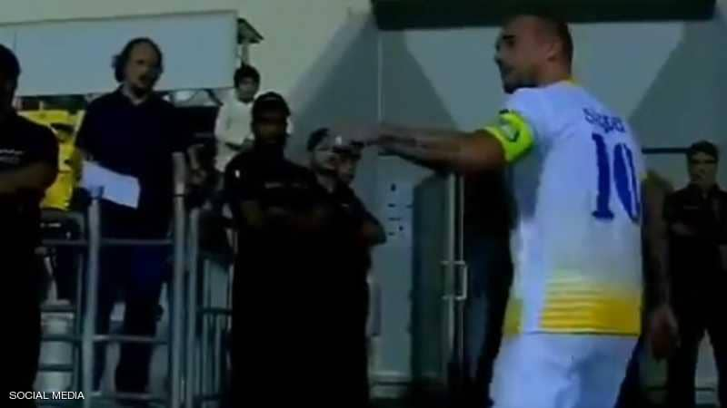 النجم الهولندي شنايدر غاضبا: هذه آخر مباراة لي في قطر