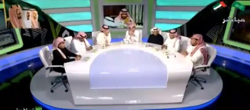 بالفيديو.. عبدالمحسن الجحلان: انا معجب الى حد كبير بهذا المدرب !