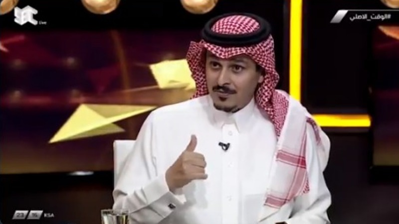 تعليق "النوفل" بعد تعاقد الأهلي مع لاعب الشباب"علي مجرشي"!