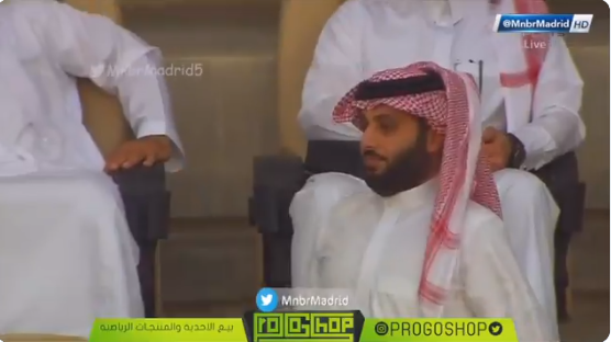 بالفيديو..رد فعل تركي آل الشيخ بعد هدف النجم في الهلال