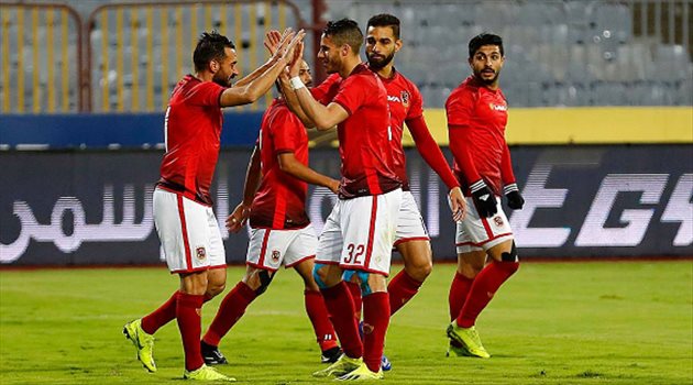 الأهلي المصري يطارد مدربين الدوري السعودي