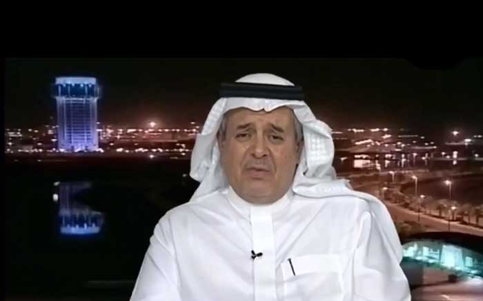 بالفيديو ..«منصور بن مشعل» يفجر مفاجأة بشأن انتقال نجوم الأهلي الكبار إلى الهلال والنصر