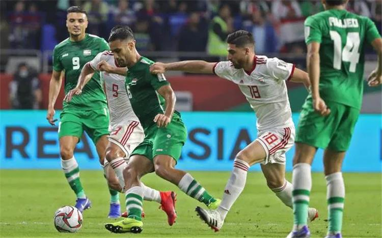 العراق يتعادل مع اليمن سلبيًا ويتأهل لنصف نهائي كأس الخليج