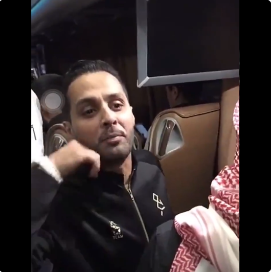 بالفيديو..القحطاني لـ أسامة هوساوي : حاولت أصرّف وليد عبدالله وأعطيه مشغول لكنّه ما يفهم