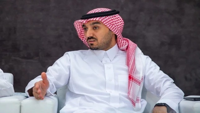 رئيس هيئة الرياضة يوجه رسالة للاعبي الأخضر بعد الفوز على البحرين