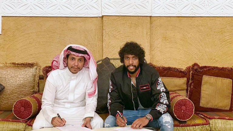 لماذا قبل عبدالمجيد الصليهم عرض نادي النصر السعودي ورفض تجديد تعاقده مع الشباب؟