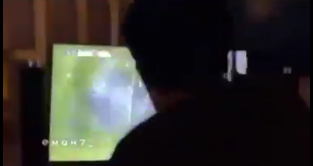 تركي آل الشيخ ينشر فيديو كوميدي بعد تحطيمه شاشة التلفاز في مباراته أمام السويلم !