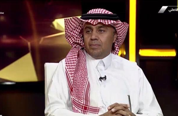 رفض مصير نايف هزازي.. «الجاسر» يعلق على تعاقد نادي الهلال مع سعود عبدالحميد!