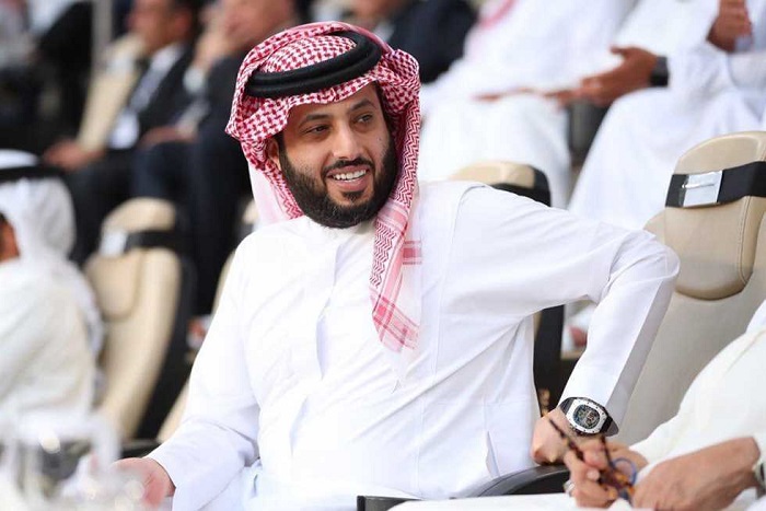 "تركي آل الشيخ" يقترب من الرئاسة الشرفية لفريق عربي