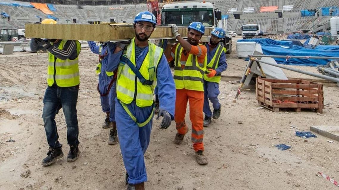 ماذا تفعل قطر في عمال ملاعب مونديال 2022 ؟.. تقرير جديد يكشف عن صدمة !