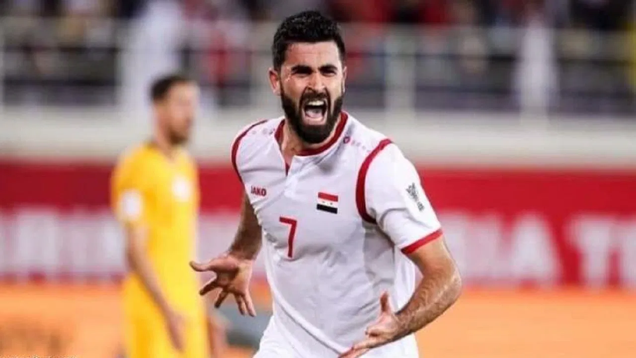 "خربين" يفتح النار على مدرب المنتخب السوري..ويؤكد:يسب اللاعبين بأمهاتهم!