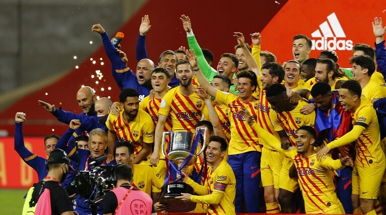 بالفيديو..برشلونة يكتسح أتلتيك بيلباو ويتوج بلقب بطل كأس ملك إسبانية