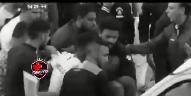 بالفيديو.. لحظة وفاة أحد نجوم كرة القدم المصرية بعد تسجيل فريقه هدفا في الوقت القاتل